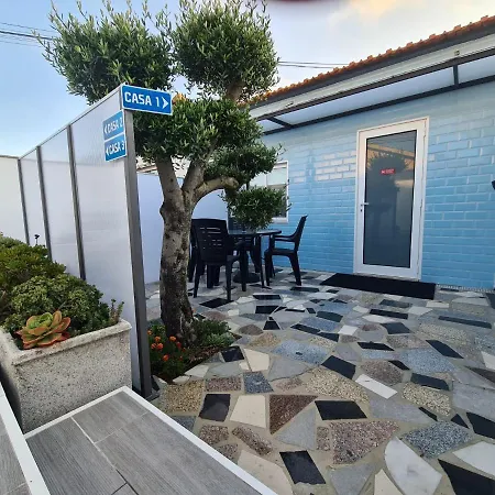 Holiday home Casa De Ferias_as Oliveiras I Espinho (Aveiro)